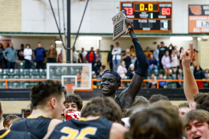 Vianney St. Mary's Missouri boys basketball March 5 2024 Nate Latsch 26454